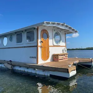 A Slice Of Paradise In The Florida Keys Key West
